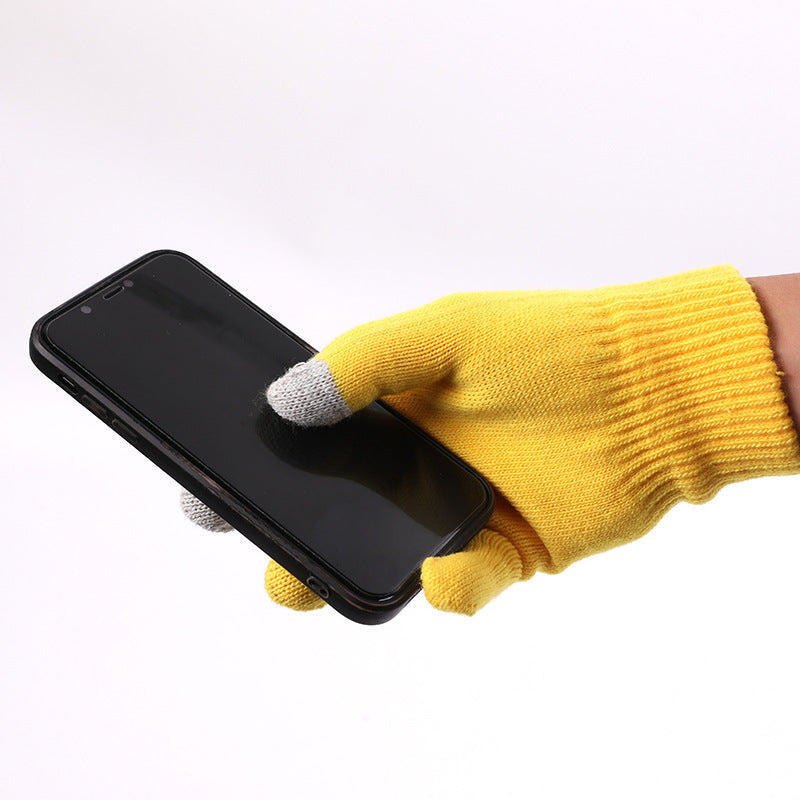 Bluetooth Touchscreen Winter Gloves with Built-In Audio